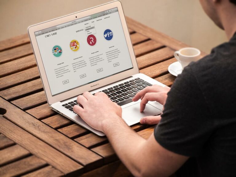 8 dicas para criar uma Landing Page de alta conversão