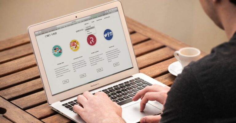 Site Institucional: O Que é e Qual a Importância